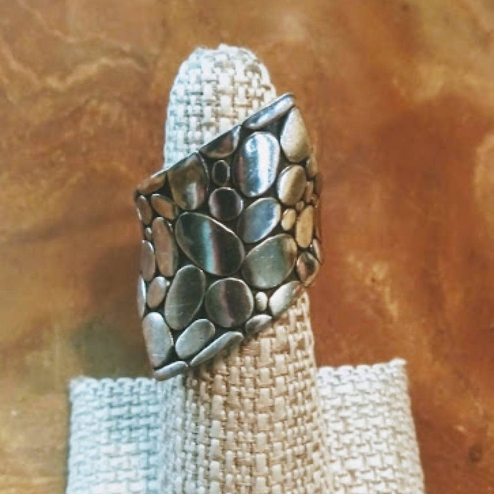 JOHN HARDY 925 STERLING KALI PEBBLE RING Size 7